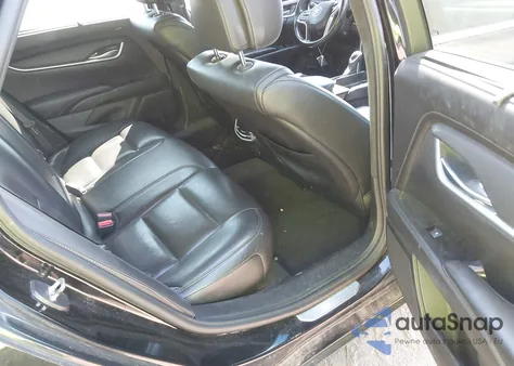 2013 Cadillac Xts W20 Livery Package z USA, uszkodzony, nr VIN 2G61W5S32D9236977